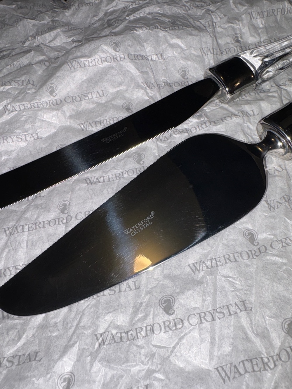 Waterford Crystal Cake Server and Knife Set - Picture 2 of 7